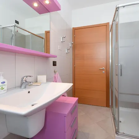 Apartment Near Con Piscina